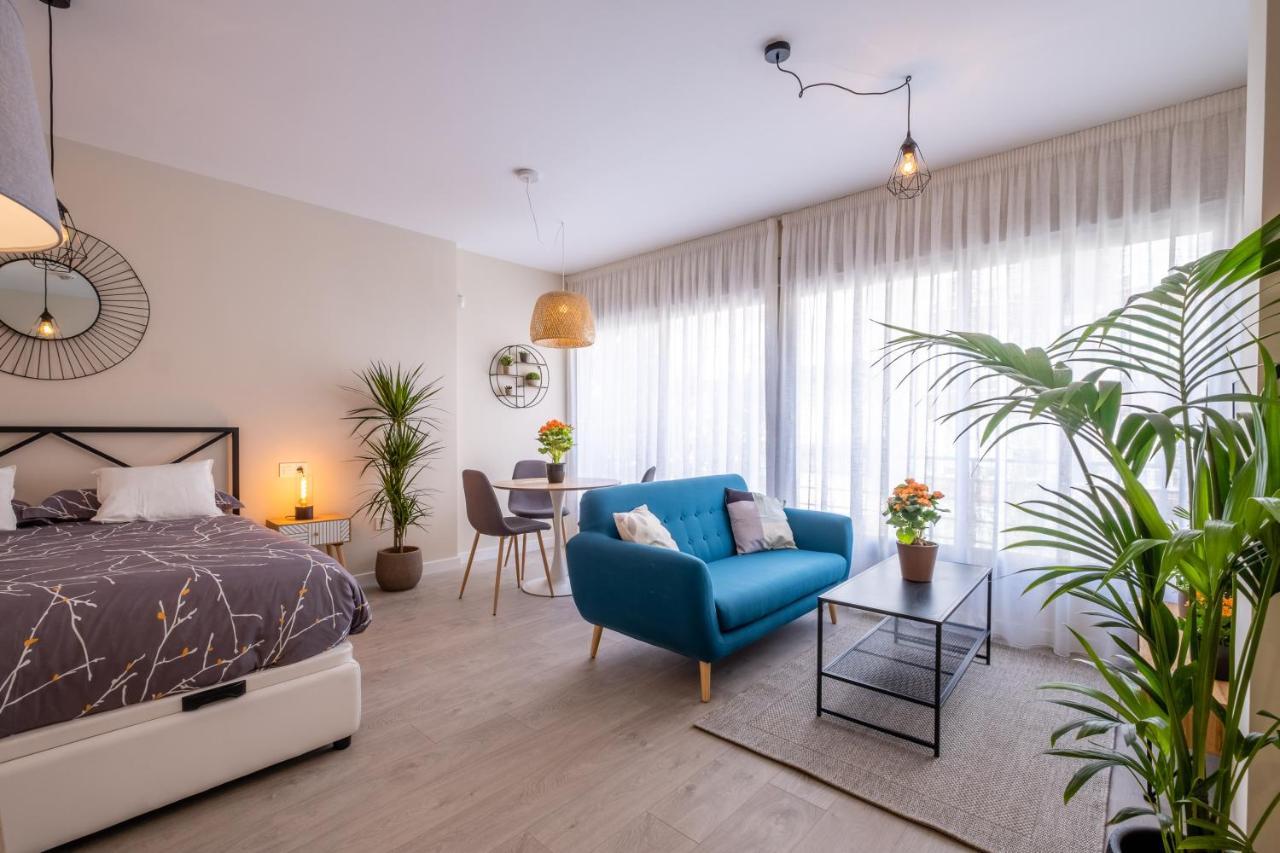 Apartament Juan De Austria Malaga Zewnętrze zdjęcie